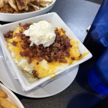 Black & Blue Diner - Side of grits - Diners Near Me - Las Vegas, Nevada