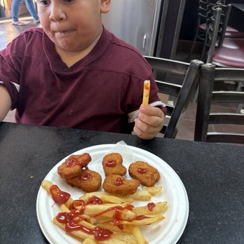 Taqueria El Compa Habibi - Chicken nuggets and fries - Mexican Near Me - Chiriaco Summit, California Taqueria El Compa Habibi - Chicken nuggets and fries - Mexican Near Me - Chiriaco Summit, California