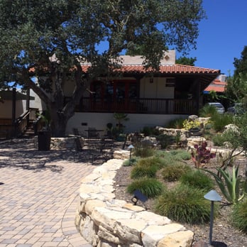 Le Cuvier Winery - Tasting room - Wineries Near Me - Paso Robles, California Le Cuvier Winery - Tasting room - Wineries Near Me - Paso Robles, California