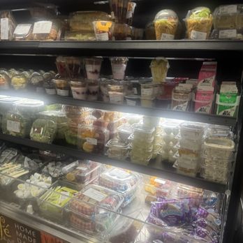 One Main Cafe & Grill - Variety of options to pick from! - Cafeteria Near Me - Fresno, California One Main Cafe & Grill - Variety of options to pick from! - Cafeteria Near Me - Fresno, California