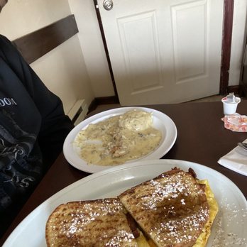 The Daily Dose Cafe - French toast sandwich & small biscuits and gravy. - Coffee & Tea Near Me - Kenosha, Wisconsin