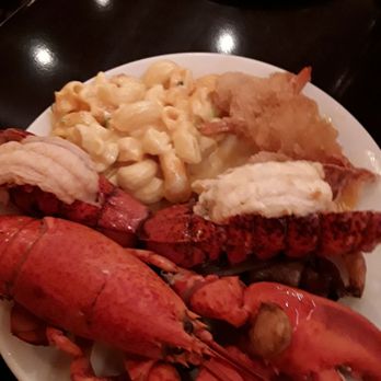 Serrano Buffet - Lobster tacos to die for prime rib is supreme - Buffets Near Me - Highland, California