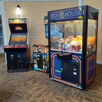 Best Western Plus Steeplegate Inn - Hotels Near Me - Davenport, Iowa