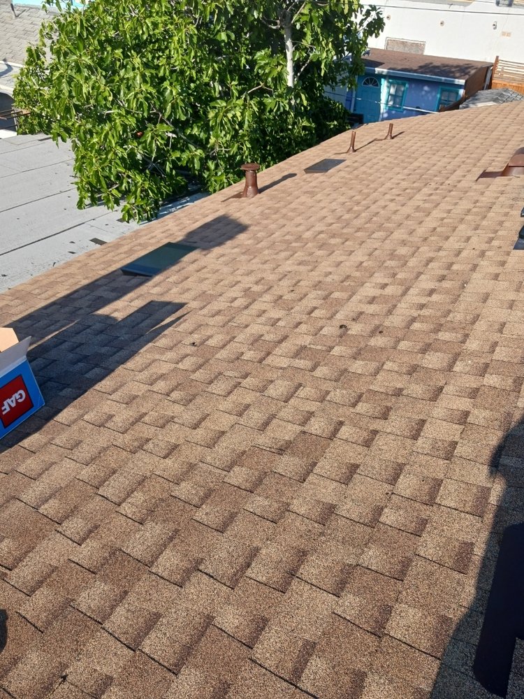 Slide of Zavala Roofing Solutions