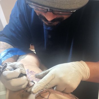 Boscos Tattoos - Bosco, getting ready to do the outline of my skull tat - Piercing Near Me - Tehachapi, California