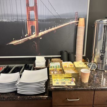 Mosaeic - Free tea - Mediterranean Near Me - Sacramento, California