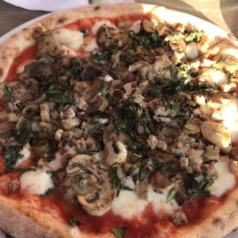 Del Lusso - Salsicciotta Pizza - Pizza Near Me - Carlsbad, California Del Lusso - Salsicciotta Pizza - Pizza Near Me - Carlsbad, California