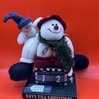 A Touch of Class Antique Mall - How cute is this Christmas countdown? Available now in booth #1111 on the 3rd floor! - Antiques Near Me - Sherman, Texas A Touch of Class Antique Mall - How cute is this Christmas countdown? Available now in booth #1111 on the 3rd floor! - Antiques Near Me - Sherman, Texas