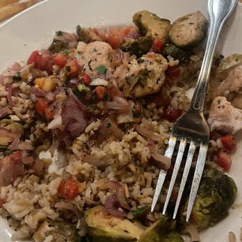 BJ's Restaurant & Brewhouse - Enlightened Lemon Thyme Chicken Not good - New American Near Me - Downey, California BJ's Restaurant & Brewhouse - Enlightened Lemon Thyme Chicken Not good - New American Near Me - Downey, California