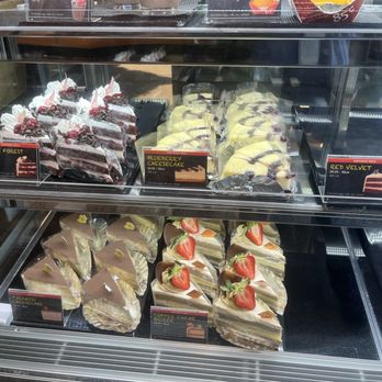 85°C Bakery Cafe-Cherry Hill - Bakeries Near Me - Cherry Hill, New Jersey