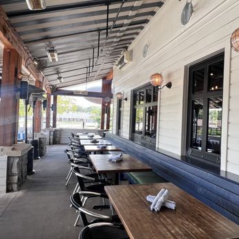 Va Bene Italian Eatery - the outside of the restaurant - Italian Near Me - Prairie Village, Kansas Va Bene Italian Eatery - the outside of the restaurant - Italian Near Me - Prairie Village, Kansas