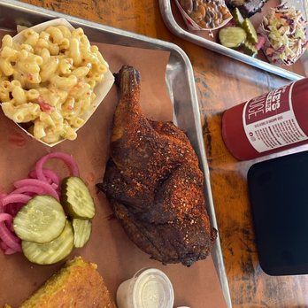 Shotgun Willie's BBQ - Brisket, baked beans, coke slaw, pickles, pickled onions, Mac y queso, chicken, corn bread & sauces! - Barbeque Near Me - Madison, Tennessee Shotgun Willie's BBQ - Brisket, baked beans, coke slaw, pickles, pickled onions, Mac y queso, chicken, corn bread & sauces! - Barbeque Near Me - Madison, Tennessee