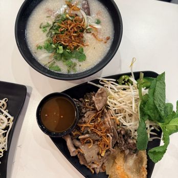 Soufend Cafe & Eatery - Chao long - Cafes Near Me - Seattle, Washington