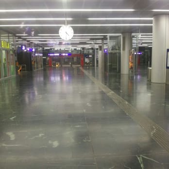 U-Bahnhof Praterstern - Main hall. - Metro Stations Near Me - Vienna, 9