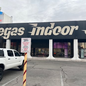 Vegas Indoor Skydiving - Skydiving Near Me - Las Vegas, Nevada
