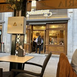 Cafetería Alhambra - Outside