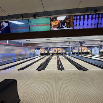 Emerald Lanes - Bowling Near Me - Boise, Idaho Emerald Lanes - Bowling Near Me - Boise, Idaho