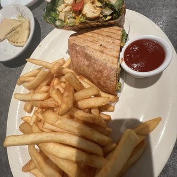 Lemon Zest - Chipotle wrap - Mediterranean Near Me - Azusa, California