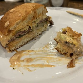 The Blue Duck - Smash burger (1patty) - Sandwiches Near Me - Maplewood, Missouri
