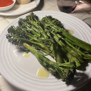 Dumbo House - Broccolini - Social Clubs Near Me - Brooklyn, New York Dumbo House - Broccolini - Social Clubs Near Me - Brooklyn, New York