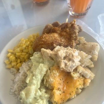 The Historic Green Manor - Fried chicken. Potato salad. Mac n cheese. Corn. Rice - Southern Near Me - Union City, Georgia The Historic Green Manor - Fried chicken. Potato salad. Mac n cheese. Corn. Rice - Southern Near Me - Union City, Georgia