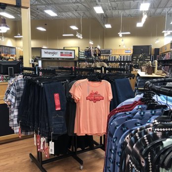 Wilco Farm Store - Gig Harbor - Tons of clothes here. - Pet Stores Near Me - Gig Harbor, Washington Wilco Farm Store - Gig Harbor - Tons of clothes here. - Pet Stores Near Me - Gig Harbor, Washington