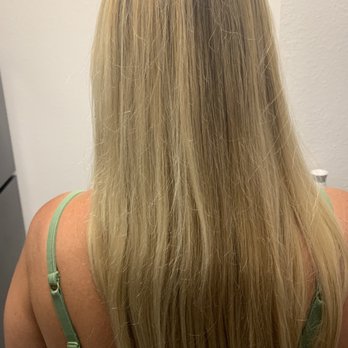 Apartment 12 - Hair Salons Near Me - Sarasota, Florida Apartment 12 - Hair Salons Near Me - Sarasota, Florida