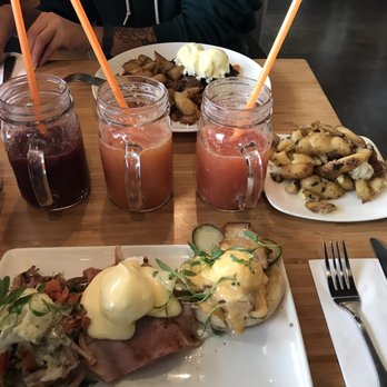 Early Bird - New American Near Me - Fullerton, California