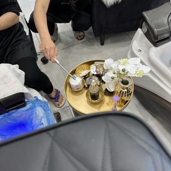 Nail Bar - Mountain View - Nail Salons Near Me - Mountain View, California