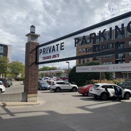 10/1/22: very tight parking. Better to park in garage down the street. 10/1/22: very tight parking. Better to park in garage down the street.
