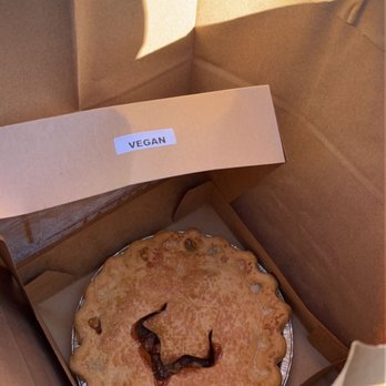 Petsi Pies - Vegan options readily available!! - Bakeries Near Me - Somerville, Massachusetts Petsi Pies - Vegan options readily available!! - Bakeries Near Me - Somerville, Massachusetts