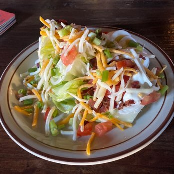 9 LB Hammer - Wedge salad - Dive Bars Near Me - Seattle, Washington 9 LB Hammer - Wedge salad - Dive Bars Near Me - Seattle, Washington