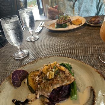 Tidepools - Macadamia Nut Crusted Mahi Mahi and Opah gf - Hawaiian Near Me - Poipu, Hawaii Tidepools - Macadamia Nut Crusted Mahi Mahi and Opah gf - Hawaiian Near Me - Poipu, Hawaii