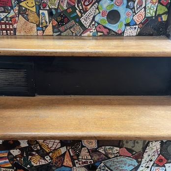 Art 4 Soul - The unique stairs - Art Galleries Near Me - Homewood, Illinois