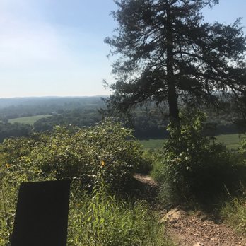 Lakeside Forest Wilderness Area - Hiking Near Me - Branson, Missouri