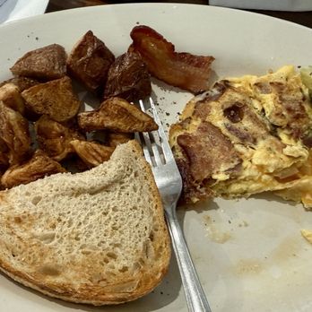 Sunset Grill - 1/2  California Omelet meal - American Near Me - Fredericksburg, Texas