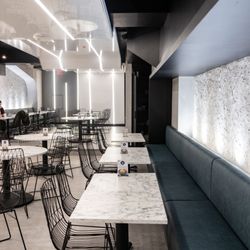 Naan Kabob - Seating area