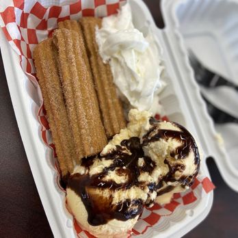 Mr Burger - Churro ice-cream sundae - Burgers Near Me - Normandy Park, Washington