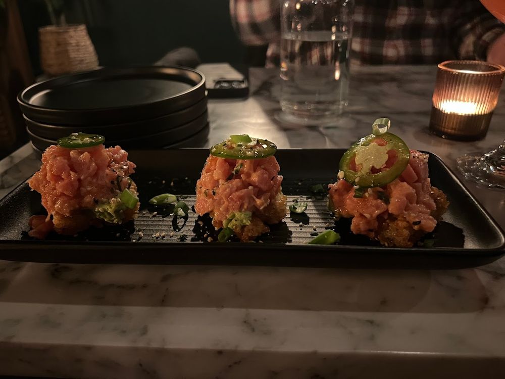 LONE WOLF 19 Photos 240 Foxhall Ave, Kingston, New York Cocktail