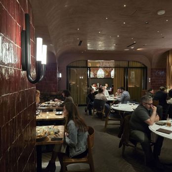 IDOL WOLF - Dining room - Tapas/Small Plates Near Me - Saint Louis, Missouri