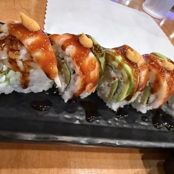 Hanzo Sushi - Sushi Bars Near Me - San Fernando, California Hanzo Sushi - Sushi Bars Near Me - San Fernando, California