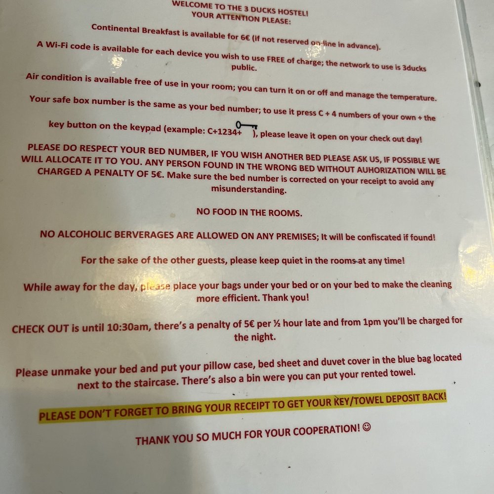 3 Ducks Hostel - Instructions - Hostels Near Me - Paris, 75 3 Ducks Hostel - Instructions - Hostels Near Me - Paris, 75