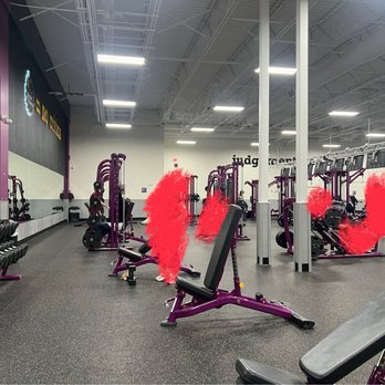 Planet Fitness - Free weights - Gyms Near Me - Watchung, New Jersey Planet Fitness - Free weights - Gyms Near Me - Watchung, New Jersey