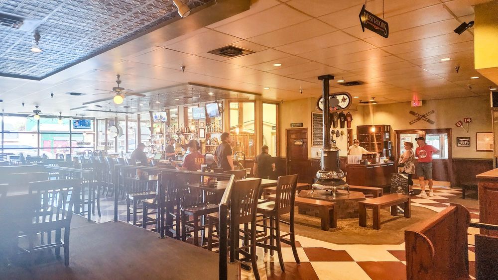 Beaver Street Brewery & Whistle Stop Cafe