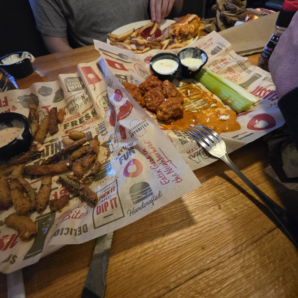 Applebee's Grill + Bar - Pickle fries & boneless buffalo wings and crispy chicken bacon sandwich - Sports Bars Near Me - Menomonie, Wisconsin