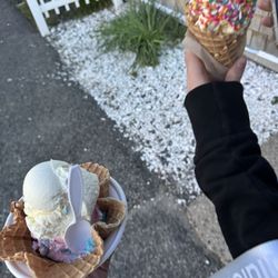Polar Cave Ice Cream Parlour - Icecream