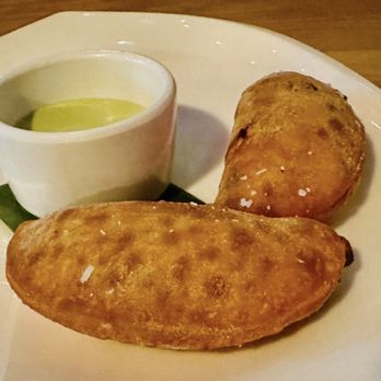 Boleo - Empanada - Cocktail Bars Near Me - Chicago, Illinois