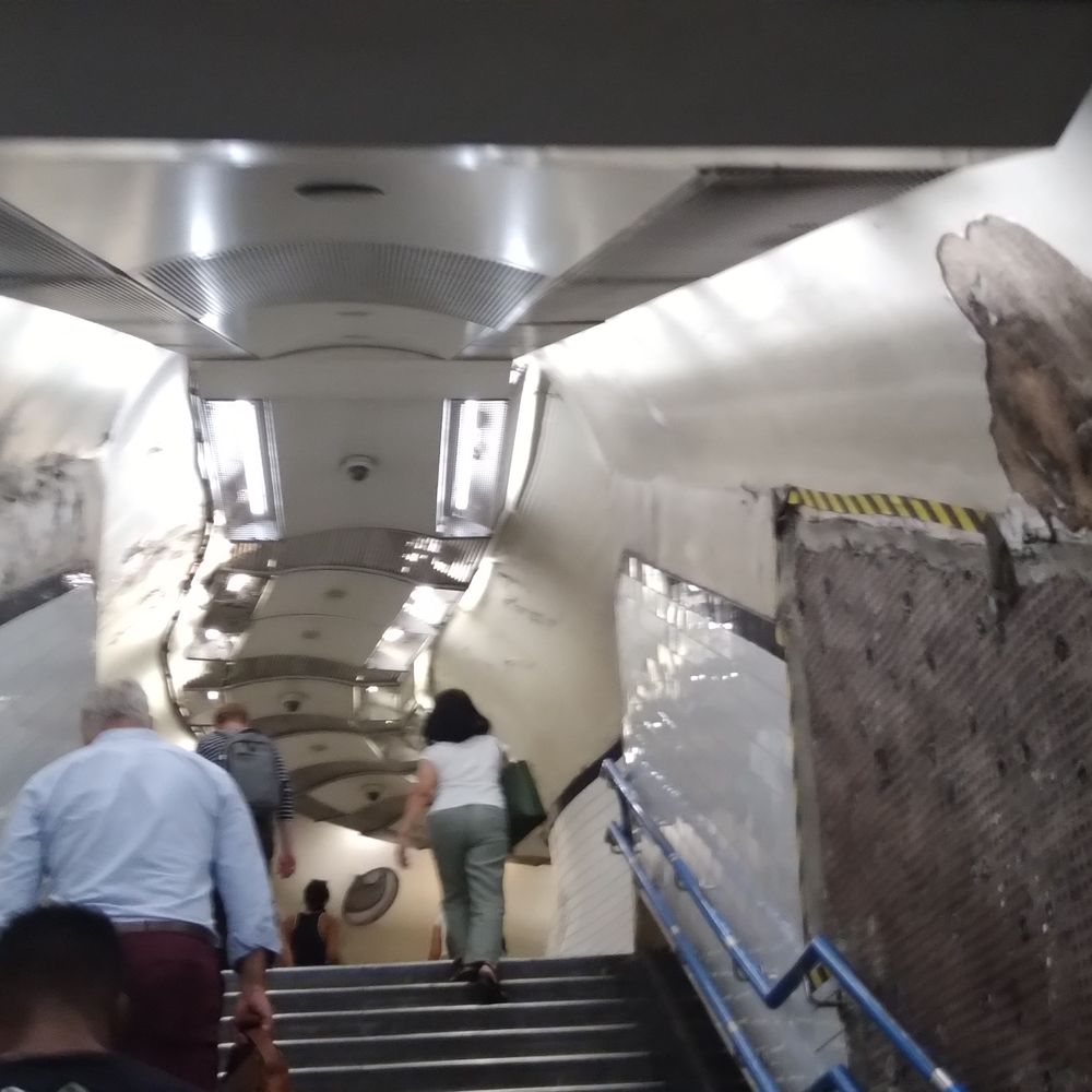 Shepherd's Bush - Stairs - Public Transportation Near Me - London, XGL