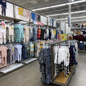 Old Navy - Men's Clothing Near Me - Flagstaff, Arizona