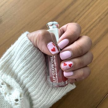 Nail Lounge - Nail Salons Near Me - Pasadena, California